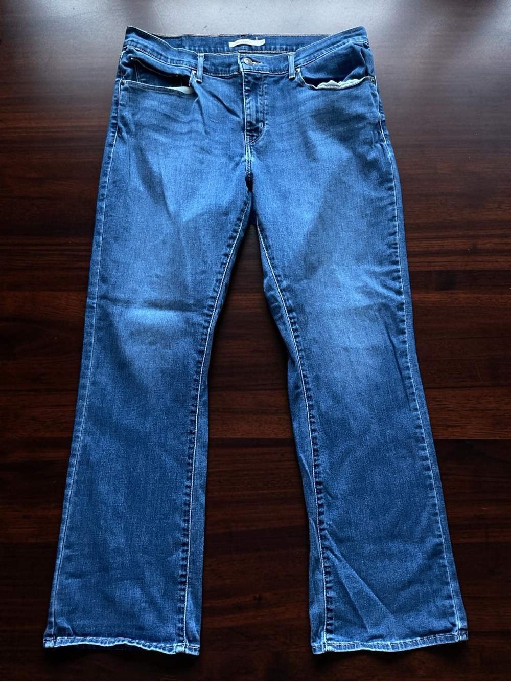 Levi's Women's Curvy Boot-Cut Blue Jeans Size 33